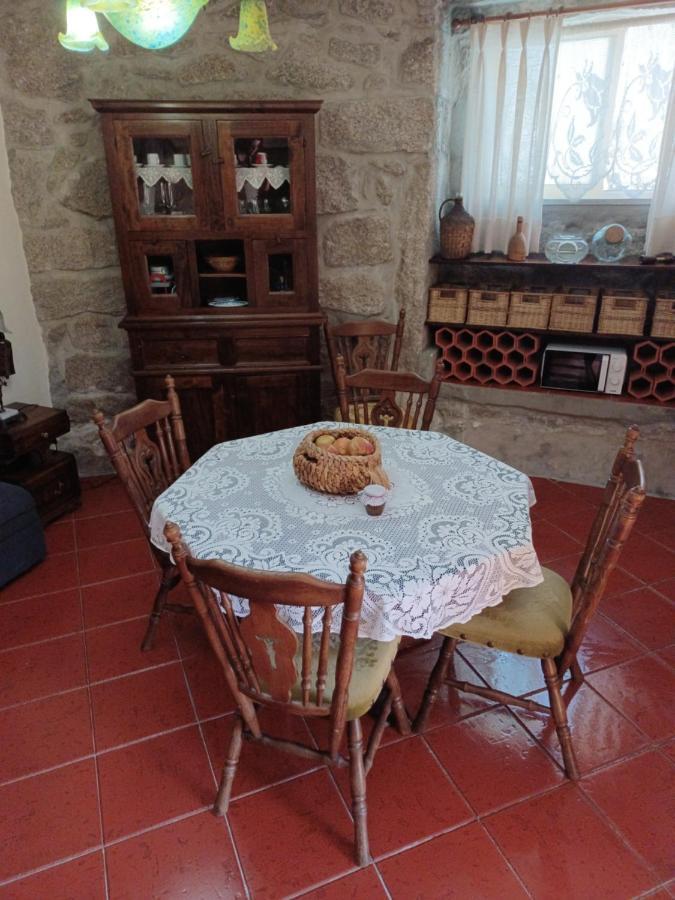 モンタレーグレ Casa Do Palheiroヴィラ エクステリア 写真